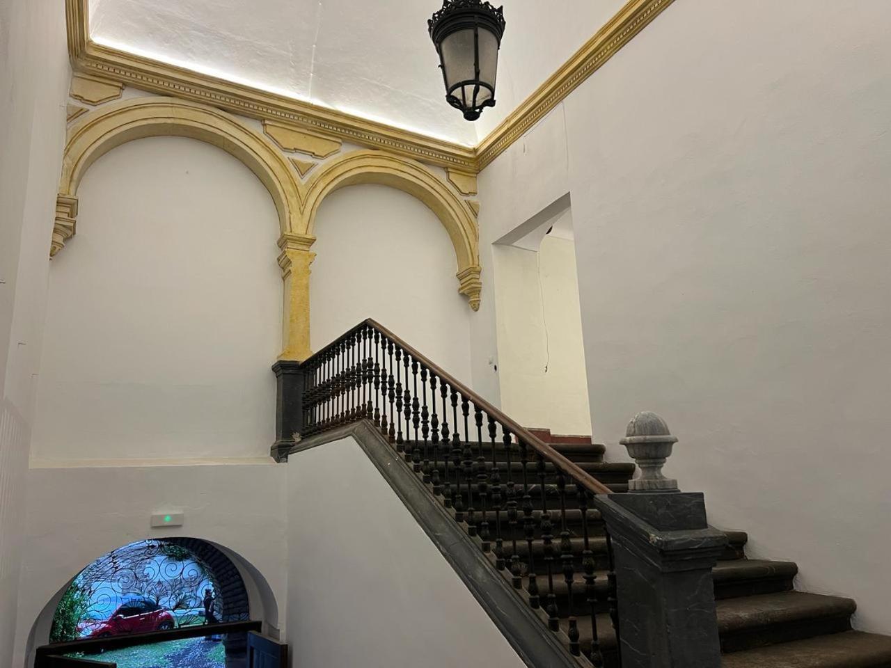 Palacio De Los Angulo Casa Historica En El Centro De Cordoba Exterior photo